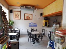 Local En venta en Navalcarnero photo 0