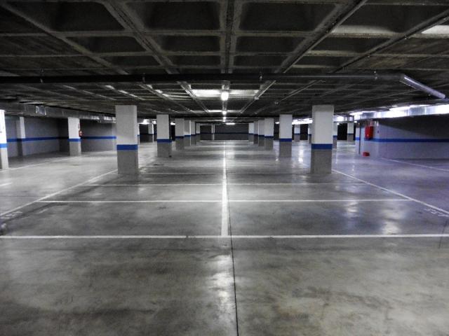Parking Subterráneo En alquiler en Zona Renfe, Alcorcón photo 0