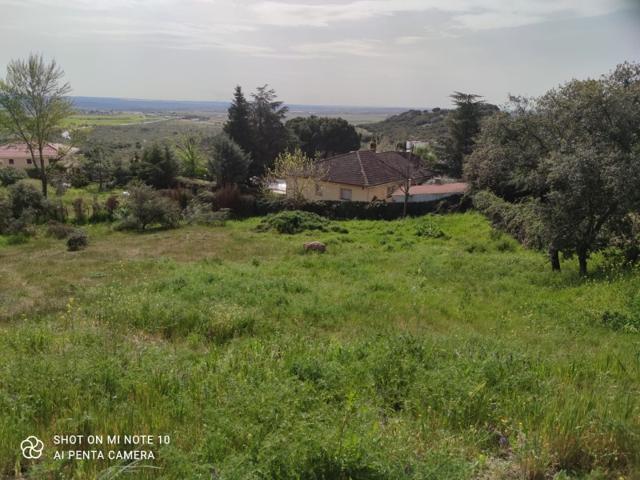 Terreno Urbanizable En venta en Valdemorillo photo 0