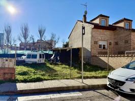 Terreno Urbanizable En venta en Navalcarnero photo 0