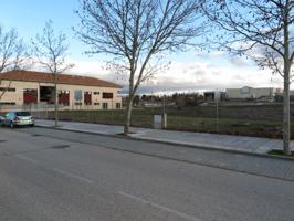 Terreno Urbanizable En venta en Navalcarnero photo 0