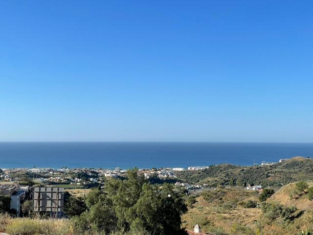 PRECIOSA PARCELA CON VISTAS AL MAR photo 0