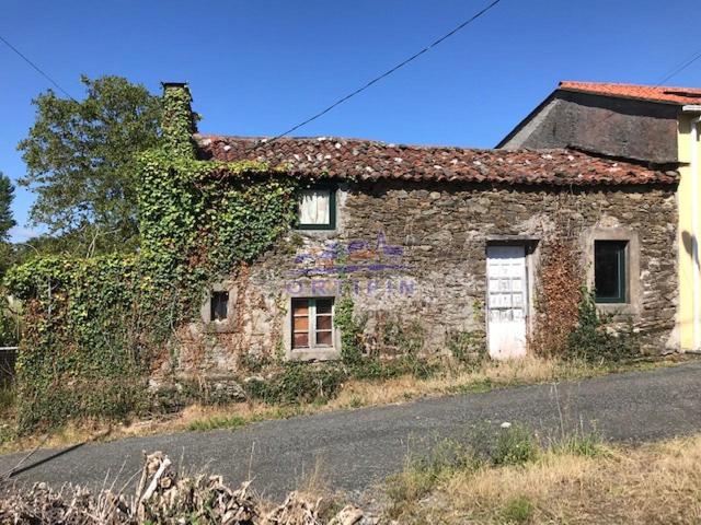 Casa En venta en Ortigueira photo 0