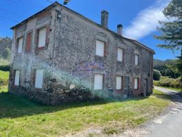 Casa En venta en Ortigueira photo 0