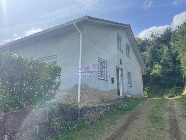 Casa En venta en Ortigueira photo 0