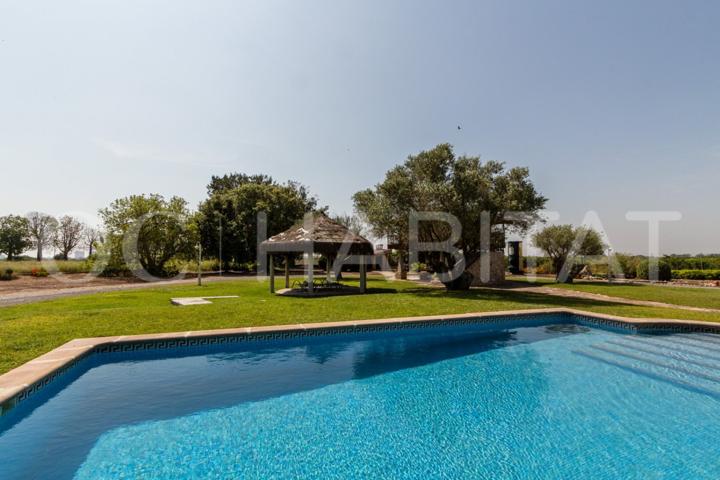 Chalet rústico en venta en El Puig de Santa María photo 0