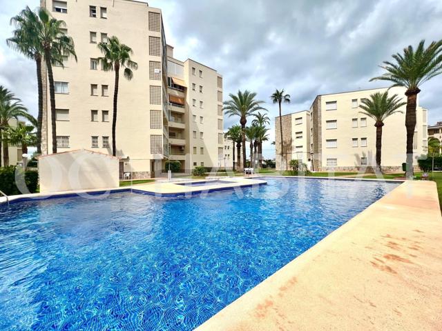 Apartamento en venta en Denia photo 0