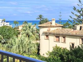Ático con vistas al mar en venta en Denia photo 0
