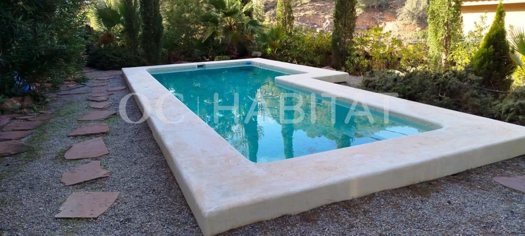 Casa de montaña con piscina en Serra, Partida La Ria photo 0