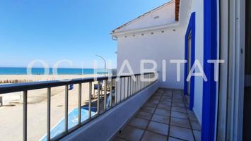 Chalet adosado en primera línea en Les Deveses, Denia photo 0