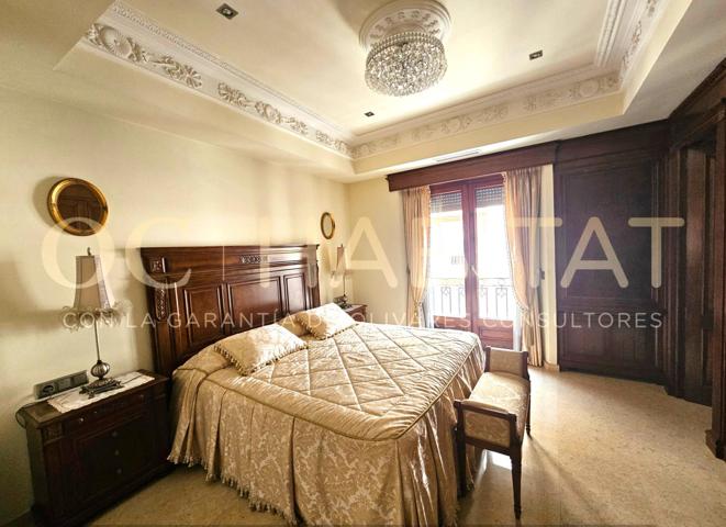 Majestuosa vivienda de lujo en venta en el corazón de Valencia – Calle Colón, Valencia photo 0