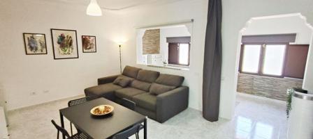 Villa En venta en Telde photo 0