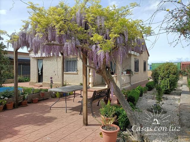 Chalet en Urbanización El Saso en San Mateo de Gallego photo 0
