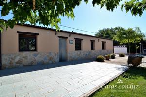 Casa rustica en venta en Conde Fuentes Garrapinillos photo 0
