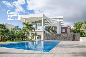 Villa de Lujo en venta La Caleta Costa Adeje photo 0