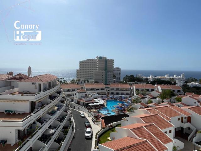 Atico duplex reformado al copmpleto con vistas al mar en venta en Garden City, San Eugenio Bajo photo 0