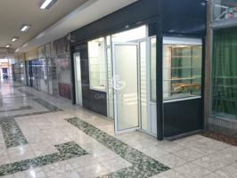 Local comercial acondicionado en Galerías photo 0