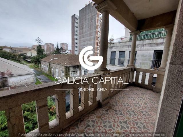 Casa en venta en Vigo - Bouzas photo 0
