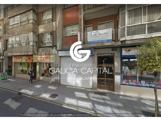 Venta de local comercial en Vigo photo 0