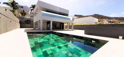 Magnífica Villa Moderna con Piscina Privada en Adeje photo 0