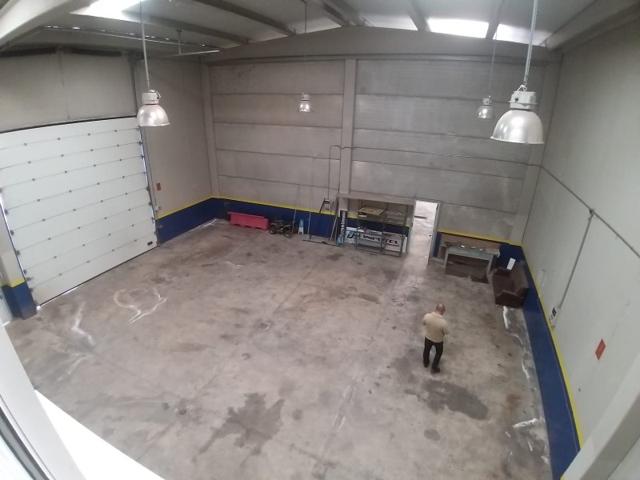 Industrial En venta en El Nevero, Badajoz photo 0