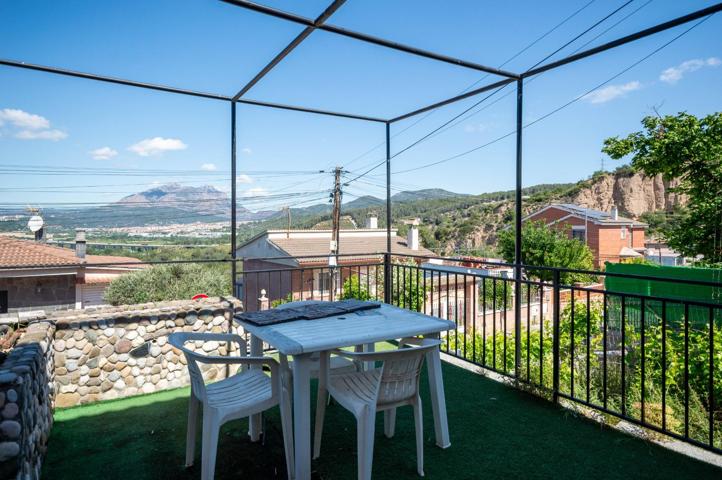 Casa a la venta en Can Villalba, Abrera photo 0