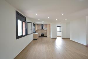 ¡Casa esquinera A ESTRENAR en Can Villalba, Abrera! photo 0