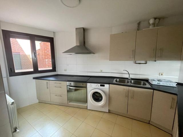 ALQUILER DE APARTAMENTO JUNTO A HOSPITALES photo 0