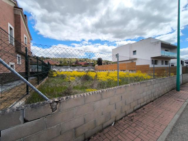 OPORTUNIDAD: PARCELA EN CARBAJAL photo 0
