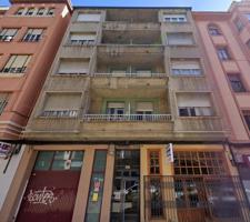 Oportunidad de Inversión en el Centro de León: Edificio con 10Viviendas. photo 0