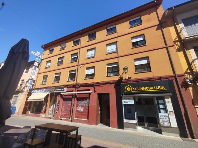 Piso en venta en el Casco Antiguo de León photo 0