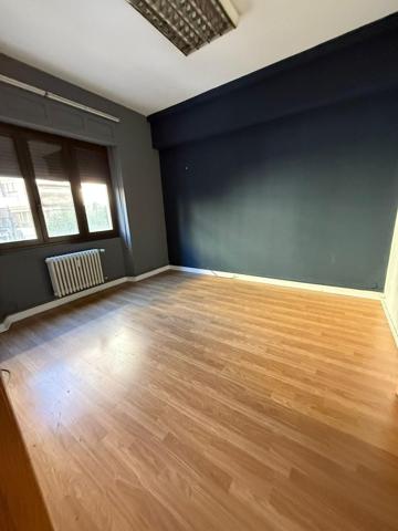 OFICINA EN GRAN VIA DE SAN MARCOS photo 0