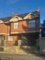 CHALET PAREADO EN SAN ANDRES DEL RABANEDO photo 0