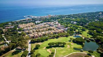 Piso En venta en Cabopino-Artola, Marbella photo 0