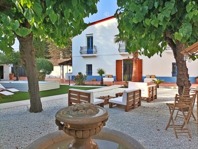 Casa En venta en Montgat photo 0