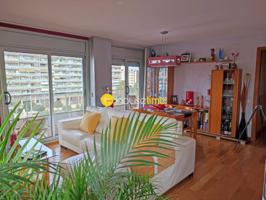 Piso En venta en Badalona photo 0