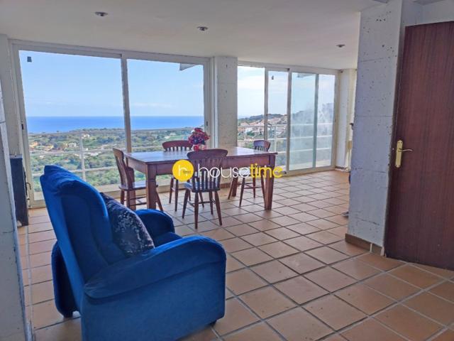 Casa En venta en Sant Cebrià De Vallalta photo 0