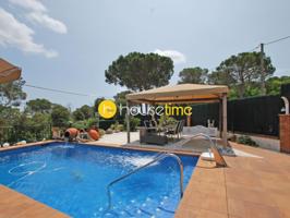 Casa En venta en L'Ametlla Del Vallès photo 0