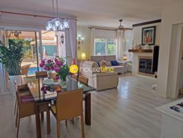 Casa En venta en L'Ametlla Del Vallès photo 0