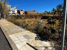 Terreno en venta en Santa Cruz de Tenerife de 1750 m2 photo 0