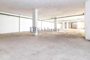 Local en venta en Santa Cruz de Tenerife de 695 m2 photo 0