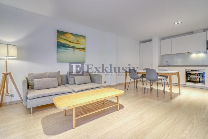 Piso en venta en Adeje de 88 m2 photo 0