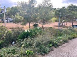 Venta de terreno urbano en Canyelles photo 0