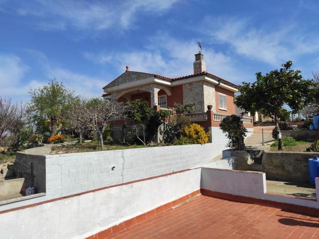 Casa independiente en venta en Mas Alba-Can Lloses photo 0