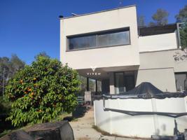 Casa independiente en venta en Les Colines-Cal Surià photo 0
