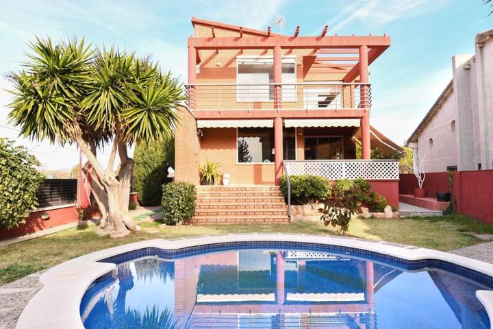 Espectacular chalet independiente en la playa photo 0
