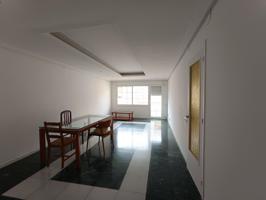 Piso en venta en Cubelles photo 0