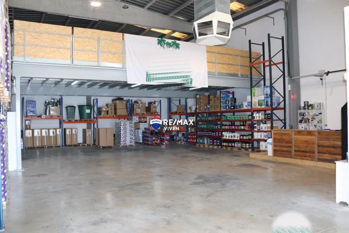 ¡Magnífica nave totalmente reformada! photo 0