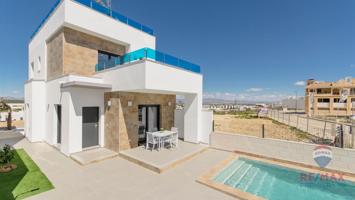 ¡Chalet individual nuevo a la venta en Vistabella Golf Orihuela! photo 0