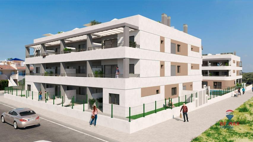 Nuevo apartamento de 2 habitaciones y 2 baños cerca de la playa de Mil Palmeras photo 0